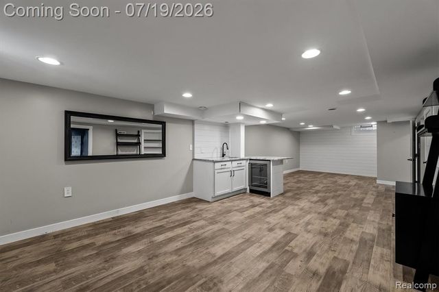 502 W Sunnybrook Drive, Royal Oak, MI 48073
