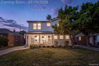 502 W Sunnybrook Drive, Royal Oak, MI 48073