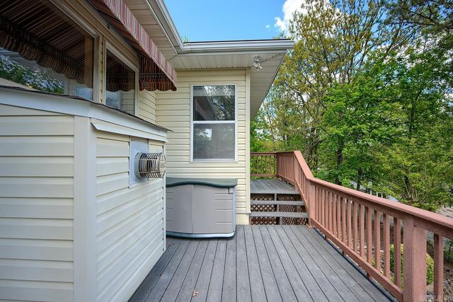 13 Zaragoza Lane, Hot Springs Village, AR 71909