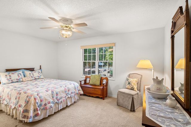 13 Zaragoza Lane, Hot Springs Village, AR 71909