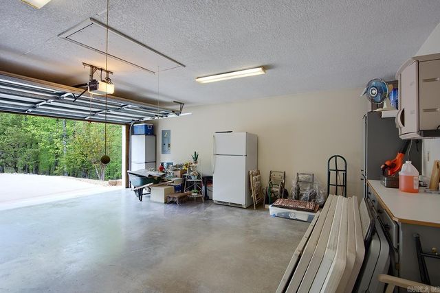 13 Zaragoza Lane, Hot Springs Village, AR 71909