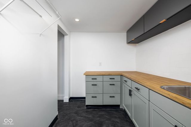 3118 E Fall Creek Parkway North Drive, Indianapolis, IN 46205