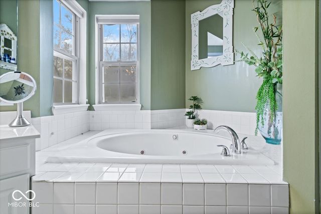 7199 Bethel Court, Avon, IN 46123
