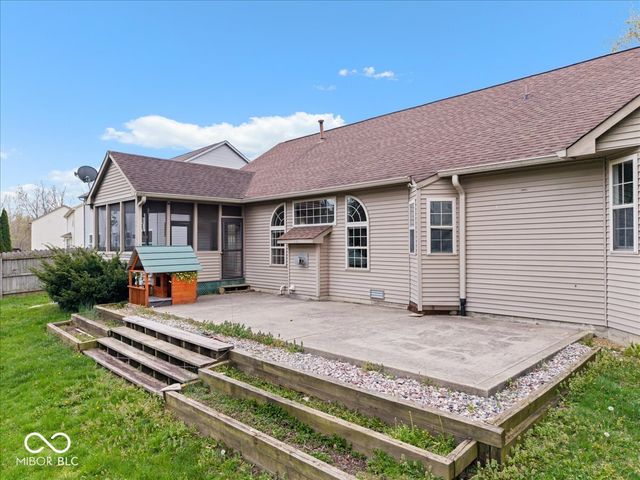7199 Bethel Court, Avon, IN 46123