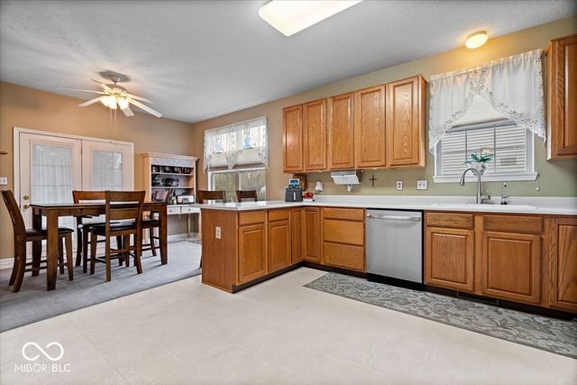 7199 Bethel Court, Avon, IN 46123