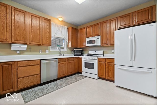 7199 Bethel Court, Avon, IN 46123