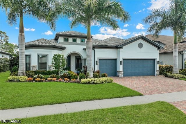 9583 Curlew DR, Naples, FL 34120