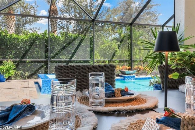 9583 Curlew DR, Naples, FL 34120