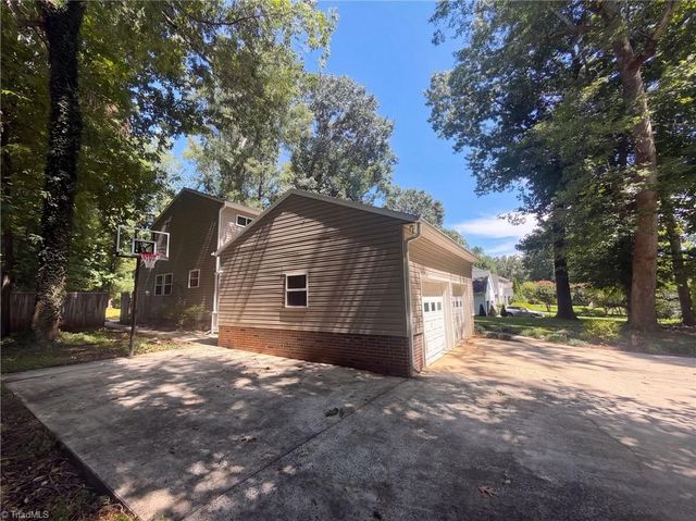 113 Forestview Drive, Elon, NC 27244