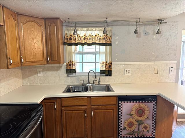 1312 N TAYLOR ROAD, Brandon, FL 33510
