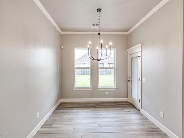 401 Braxton Way, Yukon, OK 73099