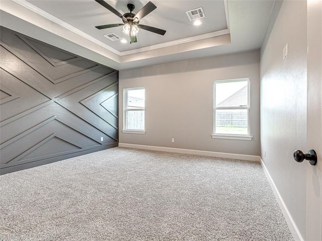 401 Braxton Way, Yukon, OK 73099