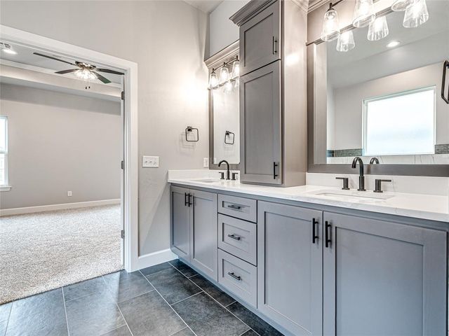 401 Braxton Way, Yukon, OK 73099