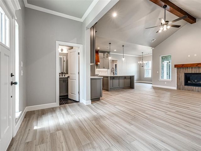 401 Braxton Way, Yukon, OK 73099