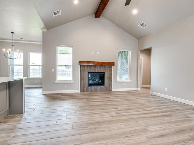 401 Braxton Way, Yukon, OK 73099