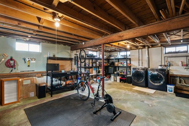 14 Wood Dr, Norwood, MA 02062