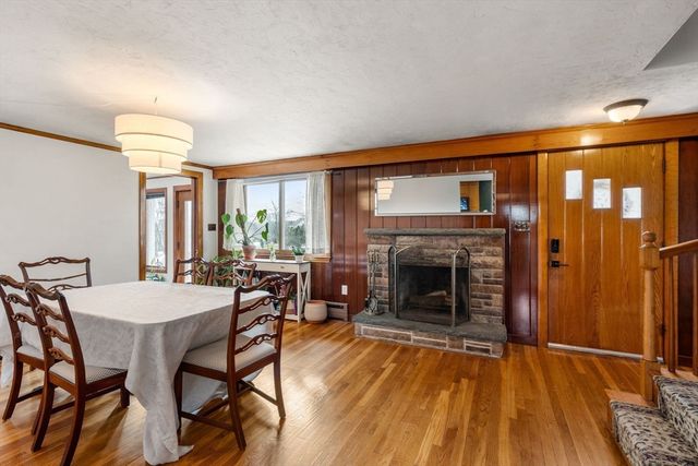 14 Wood Dr, Norwood, MA 02062