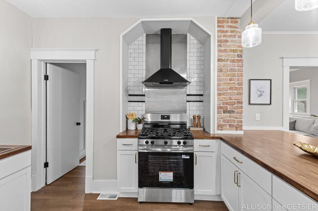 1624 Martindale Avenue SW, Wyoming, MI 49509