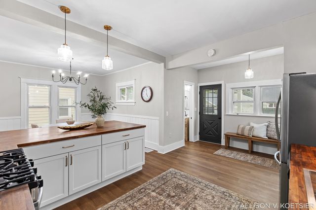1624 Martindale Avenue SW, Wyoming, MI 49509
