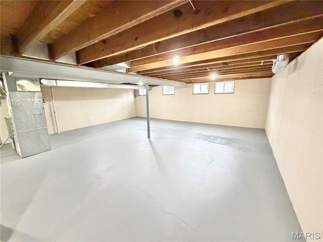 1956 Lakehurst Drive, St Louis, MO 63146