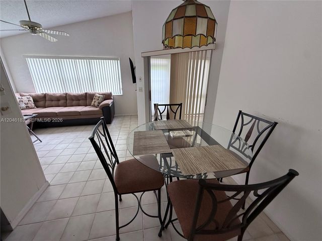 11185 Rios Road, Boca Raton, FL 33498