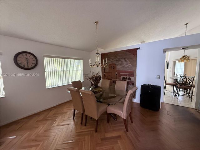 11185 Rios Road, Boca Raton, FL 33498