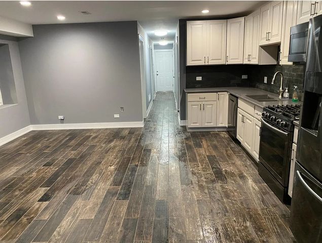 1737 W 16th Street G, Chicago, IL 60608