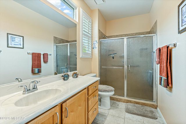 9231 N Crimson Stone Place, Tucson, AZ 85743