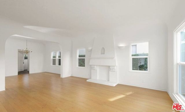 264 S Rexford Drive, Beverly Hills, CA 90212