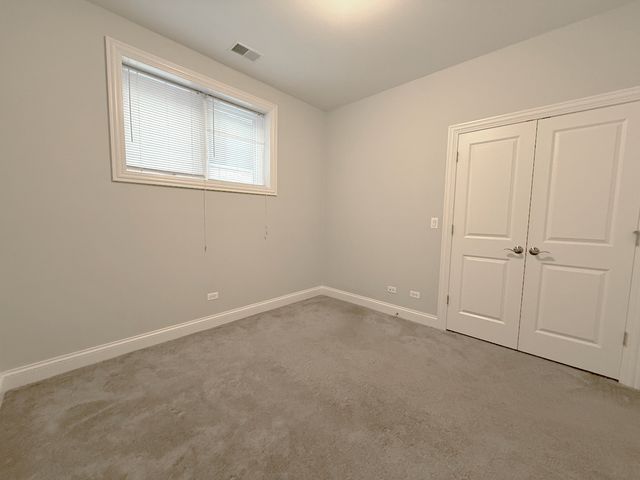 5512 W Higgins Avenue 1E, Chicago, IL 60630