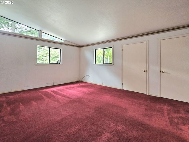 614 HASSETT St, Brookings, OR 97415