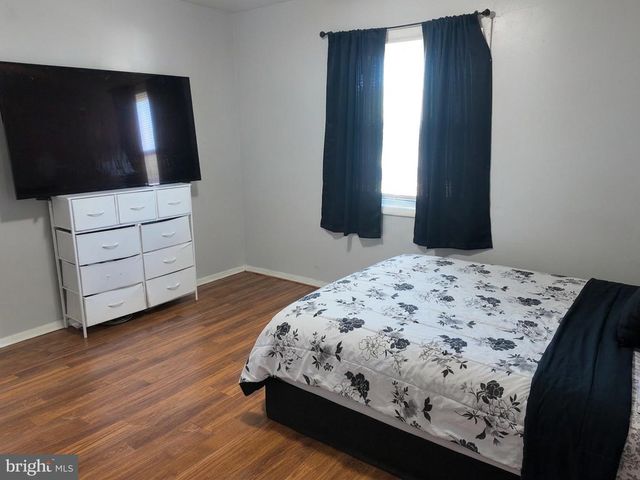 11 MILSTONE CT, Sicklerville, NJ 08081