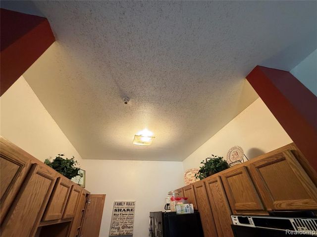 39186 Brookfield Drive, Westland, MI 48185