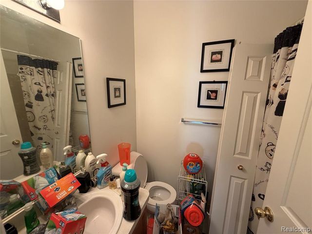 39186 Brookfield Drive, Westland, MI 48185