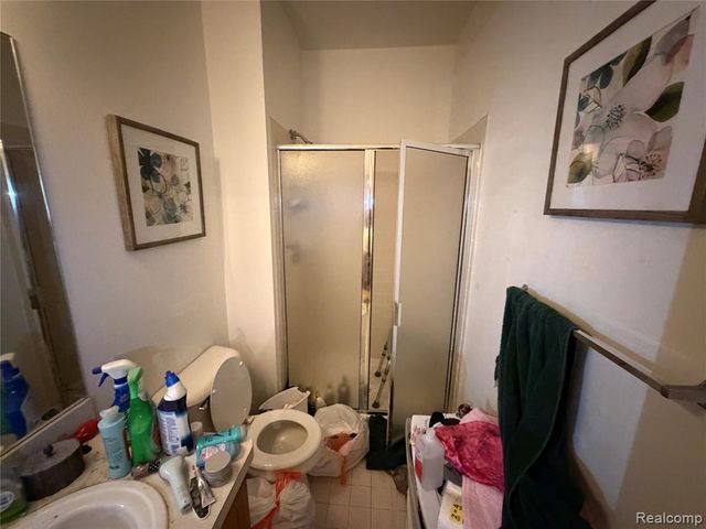 39186 Brookfield Drive, Westland, MI 48185