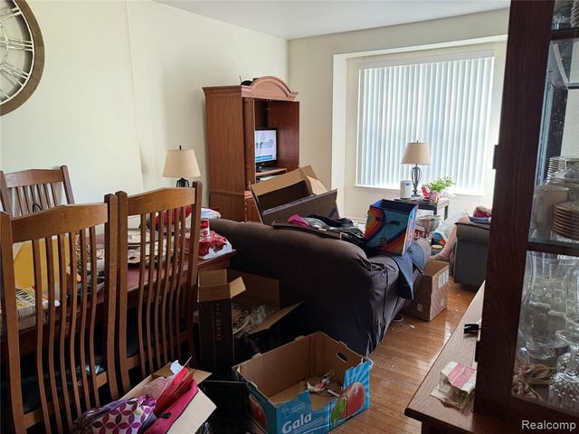 39186 Brookfield Drive, Westland, MI 48185