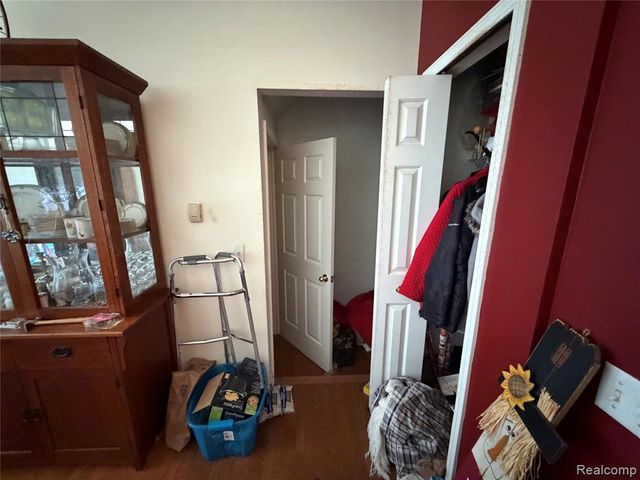 39186 Brookfield Drive, Westland, MI 48185
