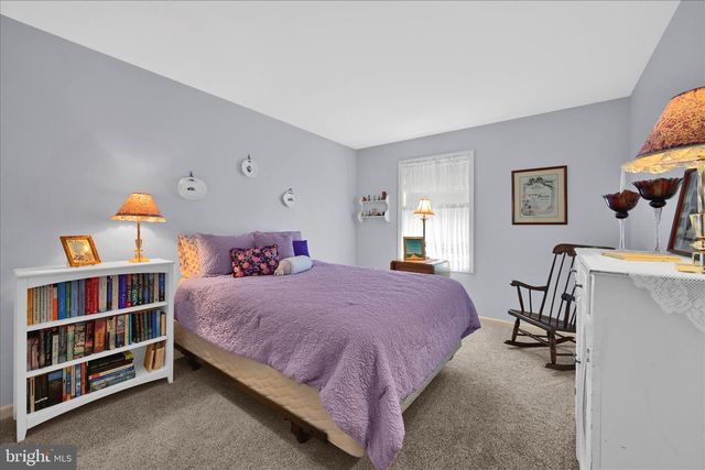 34 GANTZ MDWS, Mount Joy, PA 17552