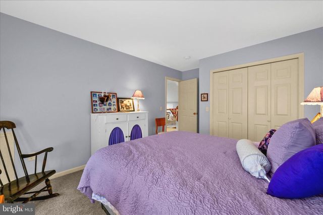 34 GANTZ MDWS, Mount Joy, PA 17552