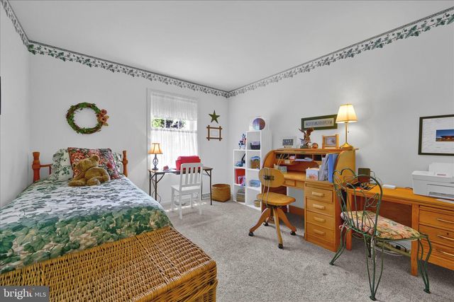 34 GANTZ MDWS, Mount Joy, PA 17552