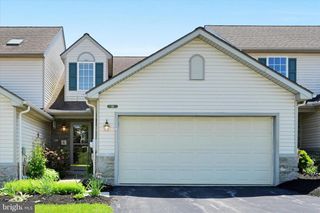 34 GANTZ MDWS, Mount Joy, PA 17552