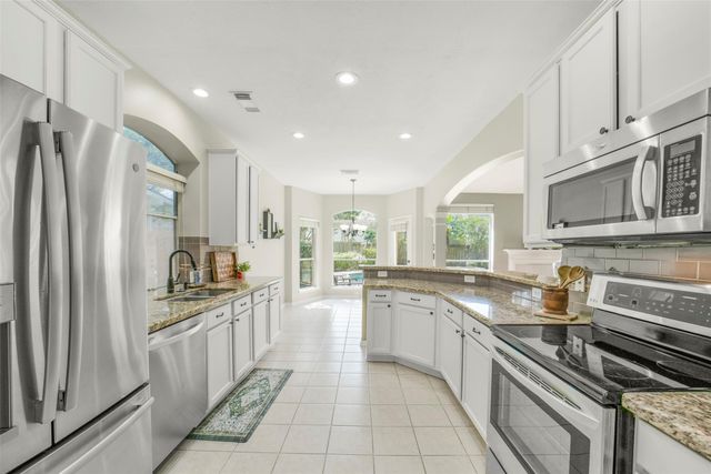 11839 Lakewood Trail, Tomball, TX 77377