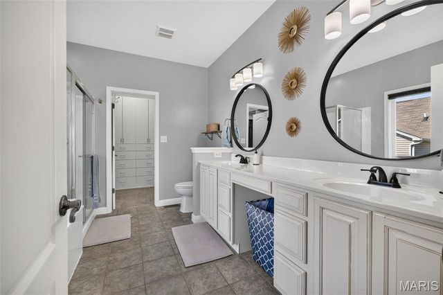 1225 Peruque Ridge Drive, Wentzville, MO 63385