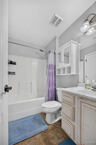 1225 Peruque Ridge Drive, Wentzville, MO 63385