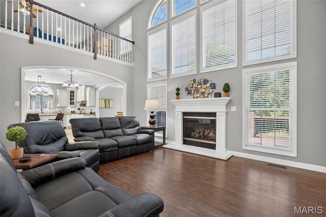 1225 Peruque Ridge Drive, Wentzville, MO 63385