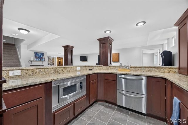 1225 Peruque Ridge Drive, Wentzville, MO 63385
