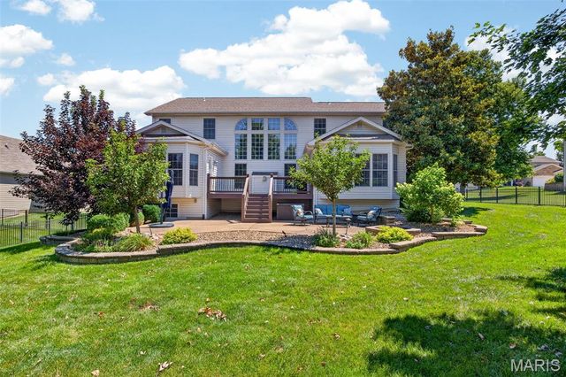 1225 Peruque Ridge Drive, Wentzville, MO 63385
