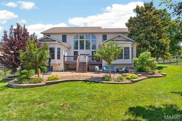 1225 Peruque Ridge Drive, Wentzville, MO 63385