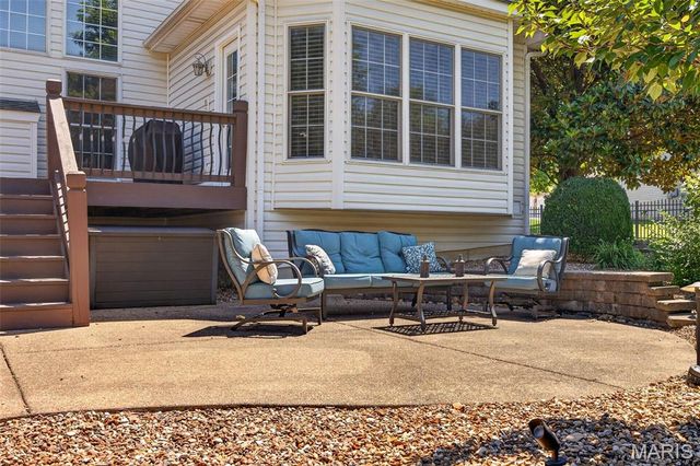 1225 Peruque Ridge Drive, Wentzville, MO 63385