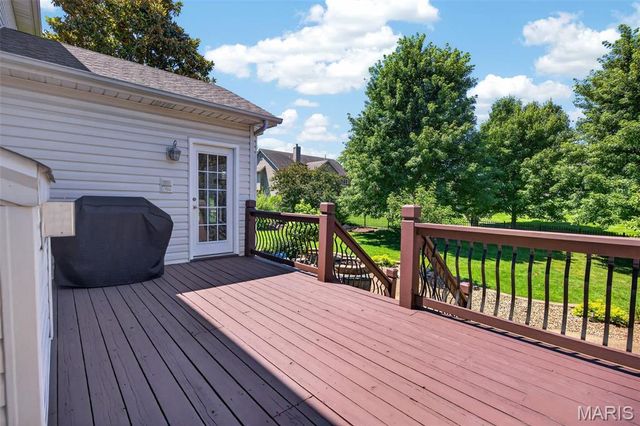 1225 Peruque Ridge Drive, Wentzville, MO 63385